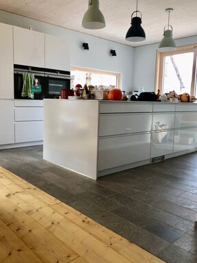 Scheuermann-Naturstein-Showroom-Platten-44